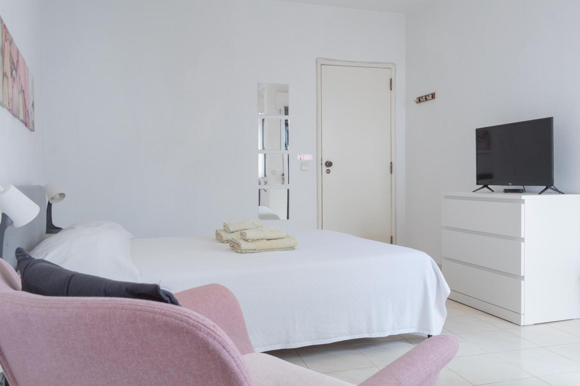 Blife Martinya House - Private Rooms And Apartments Olhão المظهر الخارجي الصورة