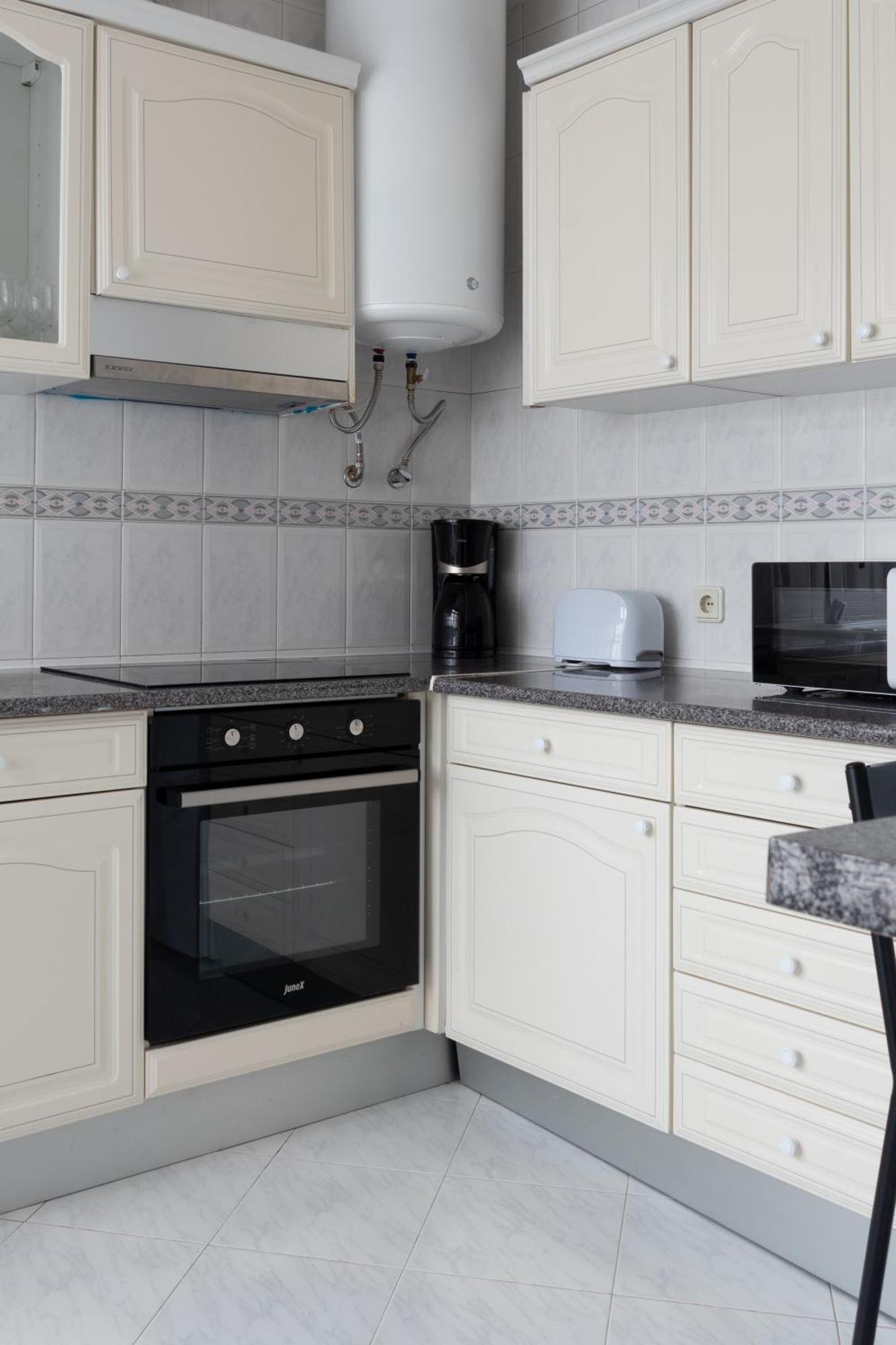 Blife Martinya House - Private Rooms And Apartments Olhão المظهر الخارجي الصورة